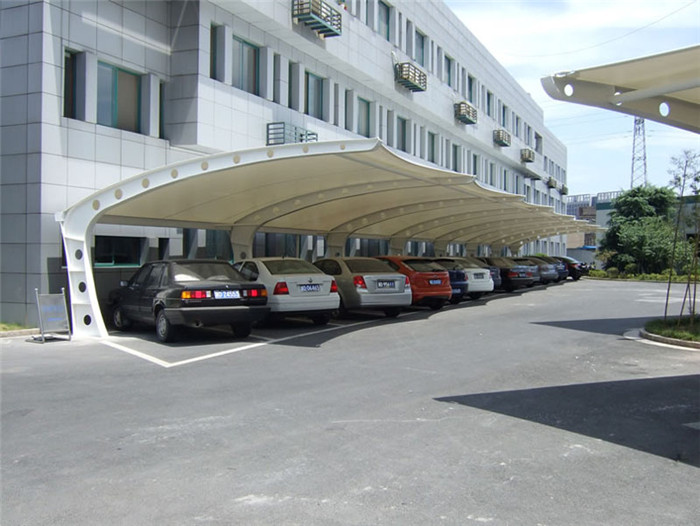 膜結構汽車停車棚